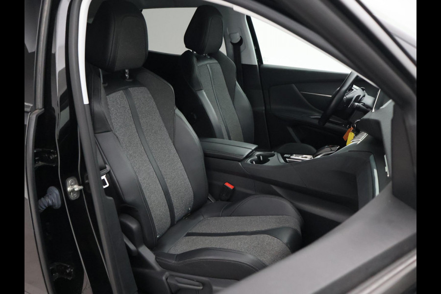 Peugeot 3008 1.2 PT 130 PK AUT. + TREKHAAK | STOELVERWARMING | APPLE CARPLAY |