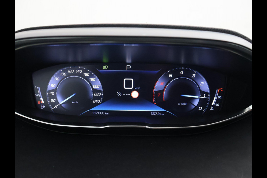 Peugeot 3008 1.2 PT 130 PK AUT. + TREKHAAK | STOELVERWARMING | APPLE CARPLAY |
