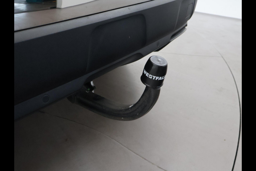 Peugeot 3008 1.2 PT 130 PK AUT. + TREKHAAK | STOELVERWARMING | APPLE CARPLAY |