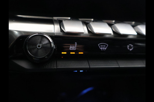 Peugeot 3008 1.2 PT 130 PK AUT. + TREKHAAK | STOELVERWARMING | APPLE CARPLAY |