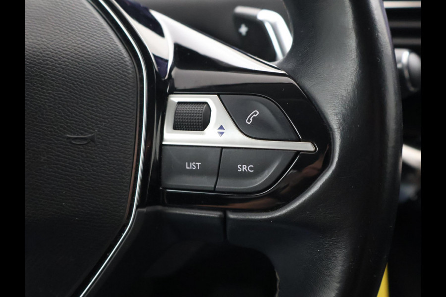 Peugeot 3008 1.2 PT 130 PK AUT. + TREKHAAK | STOELVERWARMING | APPLE CARPLAY |