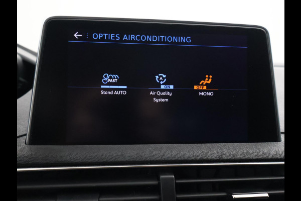 Peugeot 3008 1.2 PT 130 PK AUT. + TREKHAAK | STOELVERWARMING | APPLE CARPLAY |