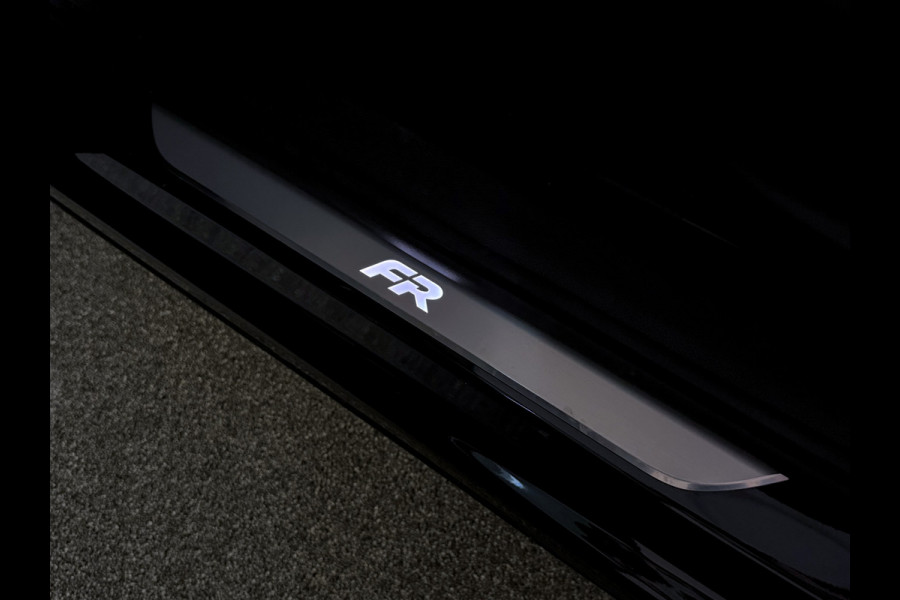 Seat Ateca 1.5 TSI FR |Panorama|Camera|Carplay|Keyless|Stuurverwarming