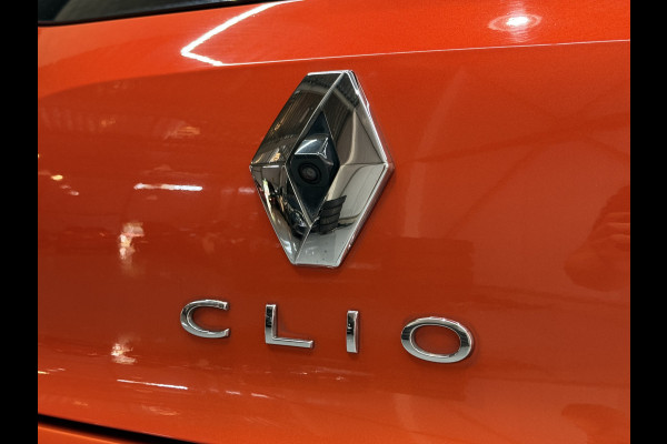 Renault Clio 1.0 TCe 100pk R.S. Line | Groot Navi | Camera | Carplay | 17 inch | Sport stoelen | 100% onderhouden!