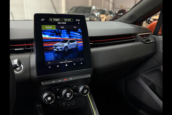 Renault Clio 1.0 TCe 100pk R.S. Line | Groot Navi | Camera | Carplay | 17 inch | Sport stoelen | 100% onderhouden!