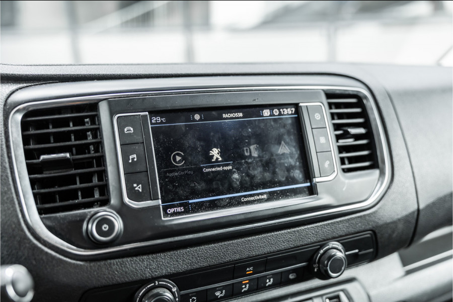 Peugeot Expert 2.0 BlueHDI L2 Premium | CarPlay | Navigatie | 3-Zitter | Cruise control | Airco | Nieuwe APK | Orig. NL Auto | L2H1 | Lang