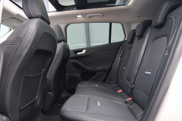 Ford FOCUS Wagon 1.5 Active / PANO / HUD / ACC / B&O / KEYLESS / CAMERA / STUUR+STOELVERW