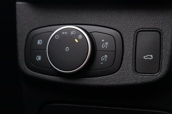 Ford FOCUS Wagon 1.5 Active / PANO / HUD / ACC / B&O / KEYLESS / CAMERA / STUUR+STOELVERW