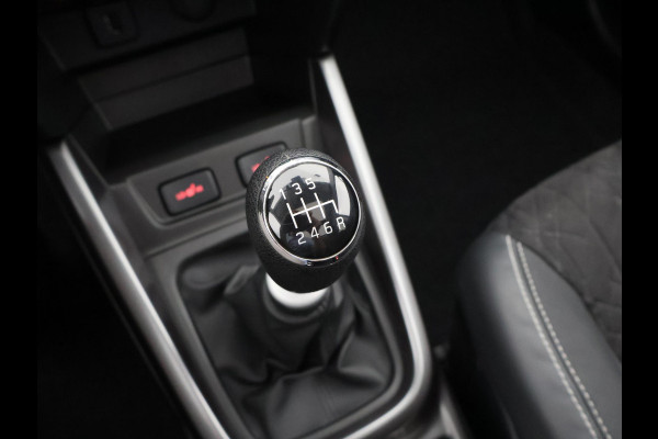 Suzuki Vitara 1.4 STYLE SMART HYBRID PANODAK NAVI GARANTIE 2033* STOELVERW. PDC.CLIMA.CRUISE.PRIVACY GLAS.LMV.