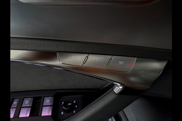 Audi A6 Avant 55 TFSI e quattro S Competition RS-Stoelen|B&o|Sfeer|Panorama|367PK