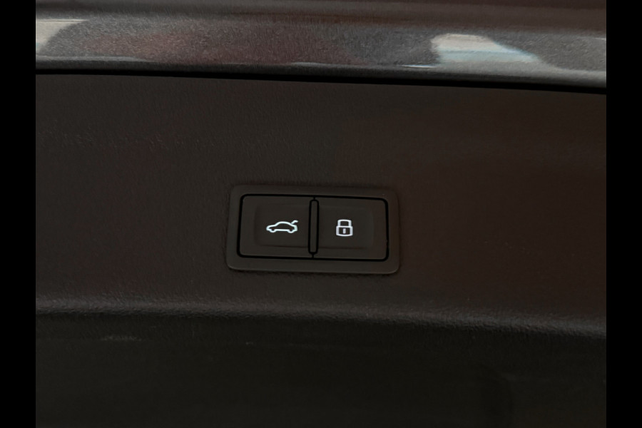 Audi A6 Avant 55 TFSI e quattro S Competition RS-Stoelen|B&o|Sfeer|Panorama|367PK