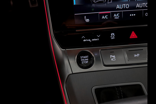 Audi A6 Avant 55 TFSI e quattro S Competition RS-Stoelen|B&o|Sfeer|Panorama|367PK