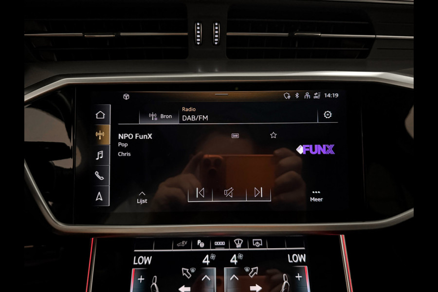 Audi A6 Avant 55 TFSI e quattro S Competition RS-Stoelen|B&o|Sfeer|Panorama|367PK