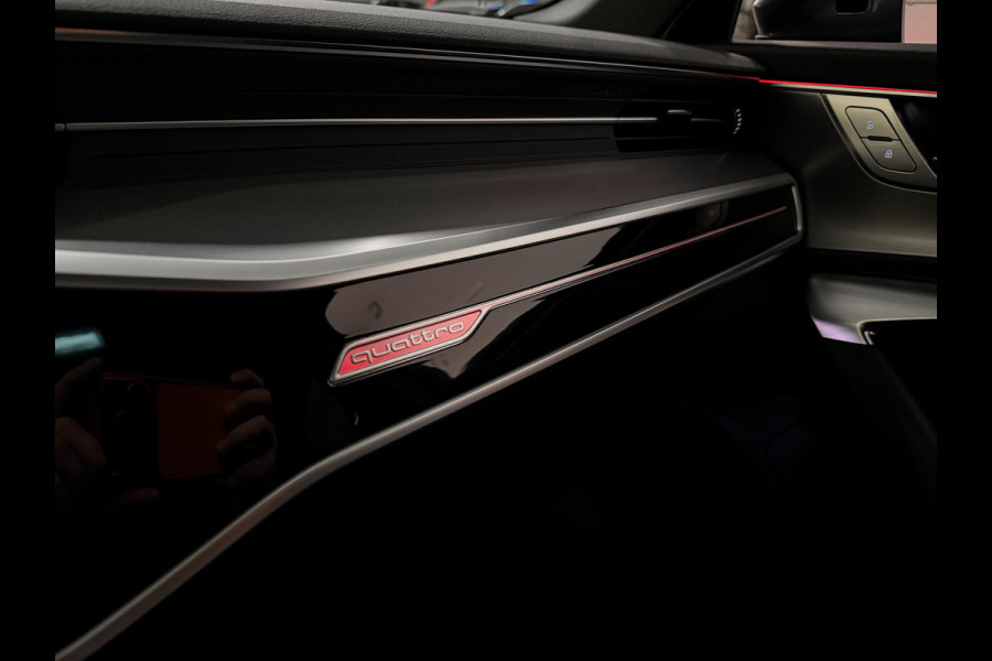 Audi A6 Avant 55 TFSI e quattro S Competition RS-Stoelen|B&o|Sfeer|Panorama|367PK