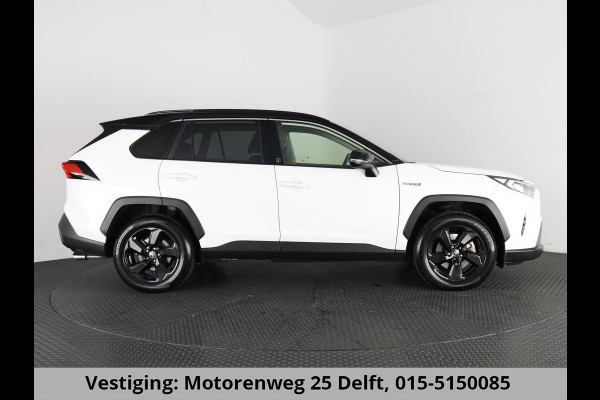 Toyota RAV4 2.5 HYBRID 4WD DYNAMIC PACK GARANTIE TOT 05-2031! SLECHTS 39.000 KM! 1650 KG TREKGEWICHT. STUUR & STOELVERWARMING . NAVIGATIE .PDC V & A .