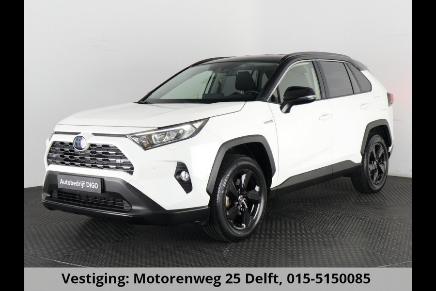 Toyota RAV4 2.5 HYBRID 4WD DYNAMIC PACK GARANTIE TOT 05-2031! SLECHTS 39.000 KM! 1650 KG TREKGEWICHT. STUUR & STOELVERWARMING . NAVIGATIE .PDC V & A .