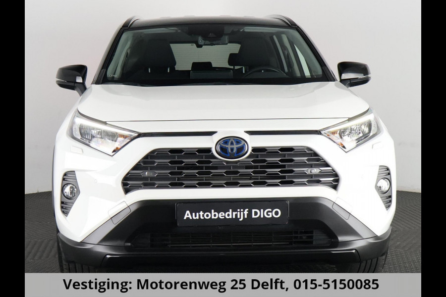 Toyota RAV4 2.5 HYBRID 4WD DYNAMIC PACK GARANTIE TOT 05-2031! SLECHTS 39.000 KM! 1650 KG TREKGEWICHT. STUUR & STOELVERWARMING . NAVIGATIE .PDC V & A .