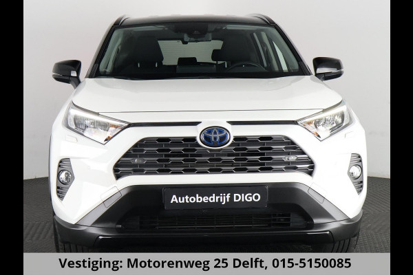 Toyota RAV4 2.5 HYBRID 4WD DYNAMIC PACK GARANTIE TOT 05-2031! SLECHTS 39.000 KM! 1650 KG TREKGEWICHT. STUUR & STOELVERWARMING . NAVIGATIE .PDC V & A .
