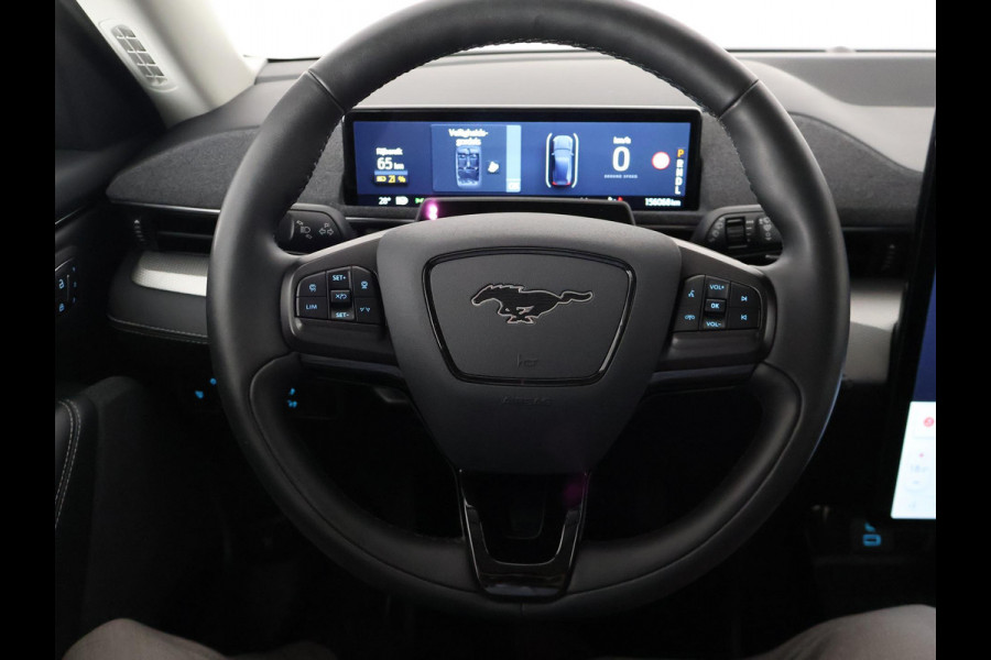 Ford Mustang Mach-E RWD 75 kWh SOH ACCU 93.5 %. 1e EIG 100% oh .PANORAMADAK.360 CAMERA. APPLE CARPLAY/ANDROID AUTO.