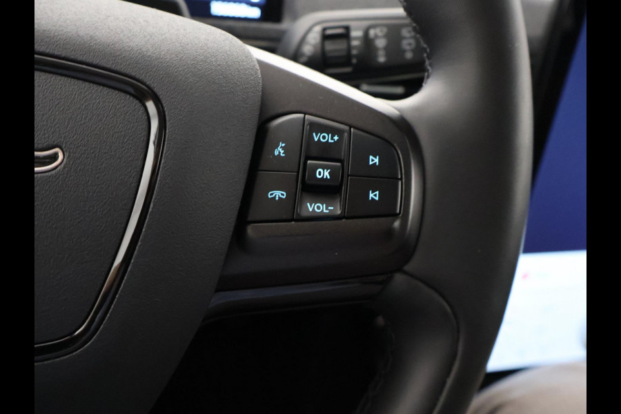 Ford Mustang Mach-E RWD 75 kWh SOH ACCU 93.5 %. 1e EIG 100% oh .PANORAMADAK.360 CAMERA. APPLE CARPLAY/ANDROID AUTO.