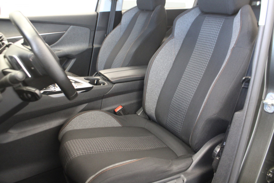 Peugeot 5008 1.2 PureTech Active Pack Business