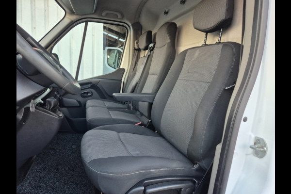 Renault Master Red Van 3T5 E6 L2 H2 135 Pk Nwe APK