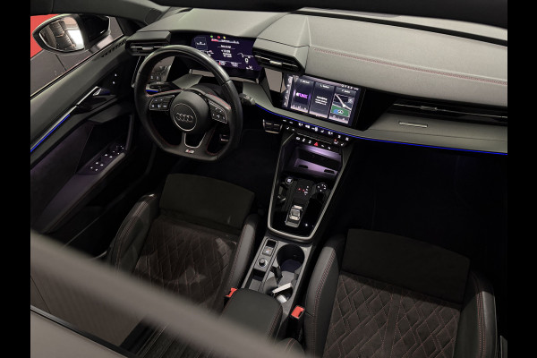 Audi A3 Sportback 35 TFSI S-Line RS-Stoelen|Panorama|Matrix|Camera