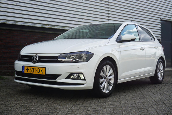 Volkswagen Polo 1.0 TSI Highline/Digi-Dash./PDC voor+achter/ Navigatie.