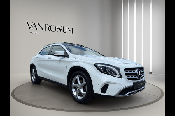 Mercedes-Benz GLA 180 Premium | Pano | Leder sportstoelen | Camera | 18" | Cruise |