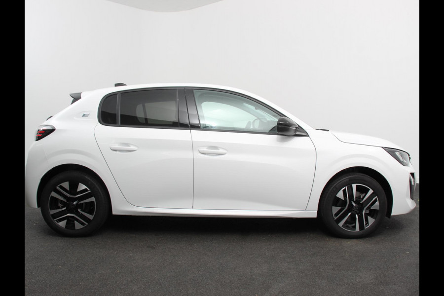 Peugeot e-208 EV Allure 50 kWh Warmtepomp Navigatie Apple Carplay Android Auto Parkeerhulp Cruise Control Full Led Climate Control Lichtmetalen velgen
