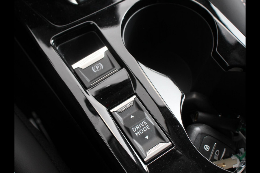 Peugeot e-208 EV Allure 50 kWh Warmtepomp Navigatie Apple Carplay Android Auto Parkeerhulp Cruise Control Full Led Climate Control Lichtmetalen velgen