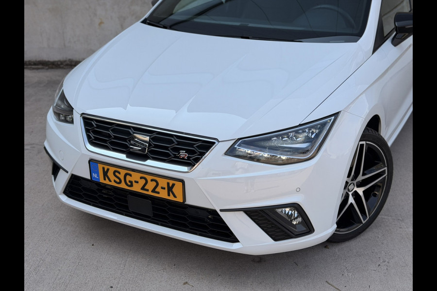Seat Ibiza 1.0 TSI FR Business Intense Plus Pano Virtual Camera 18'' 6-bak