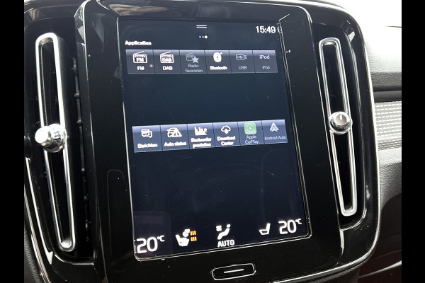 Volvo XC40 T2 130PK R-Design / Trekhaak / 1/2 Leder / Airco-ecc./ Navigatie / Stoelverwarming / Pdc. / Apk 11-2026