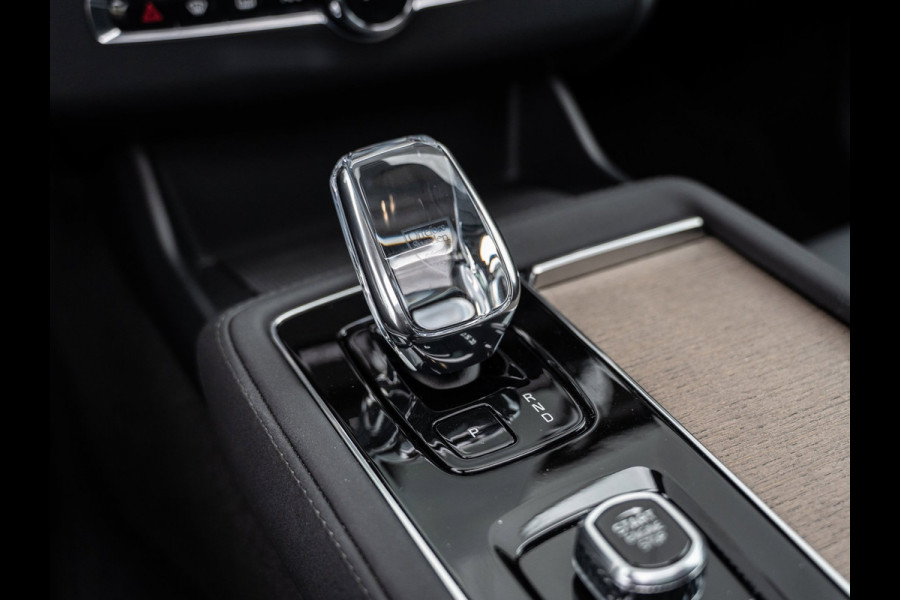 Volvo XC90 2.0 T8 Plug-in hybrid AWD Ultra Dark | Alcantara | Surround View | BTW