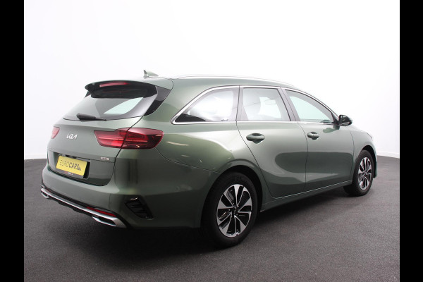 Kia Ceed Sportswagon 1.6 GDI PHEV DynamicLine Automaat Climate control Keyless Cruise control LED Parkeersensoren achter Camera Stuur verwarming Stoel verwarming Apple Carplay/ Andriod Auto