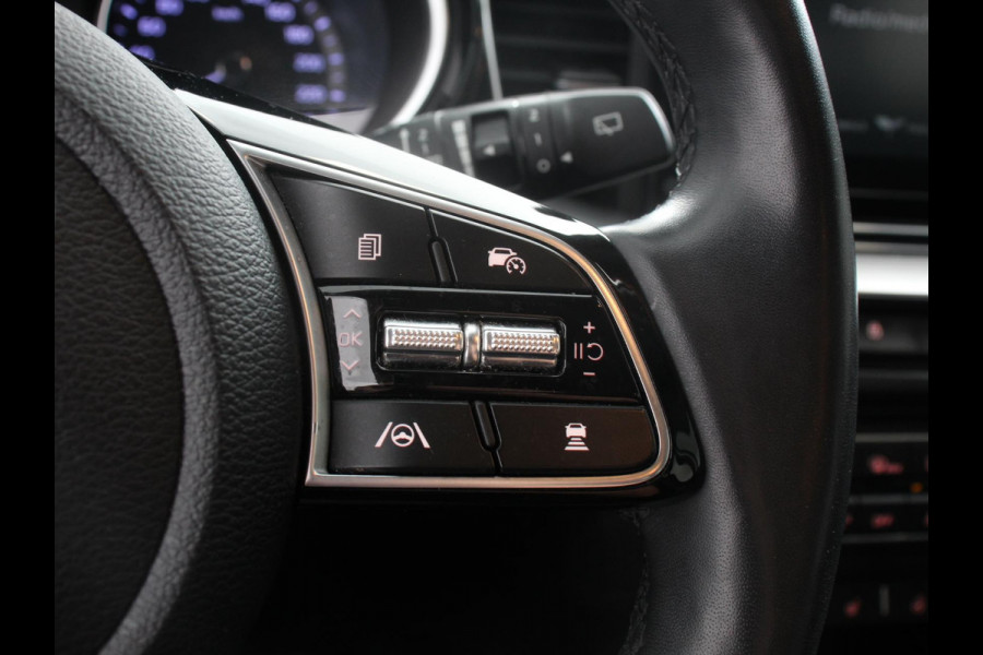 Kia Ceed Sportswagon 1.6 GDI PHEV DynamicLine Automaat Climate control Keyless Cruise control LED Parkeersensoren achter Camera Stuur verwarming Stoel verwarming Apple Carplay/ Andriod Auto