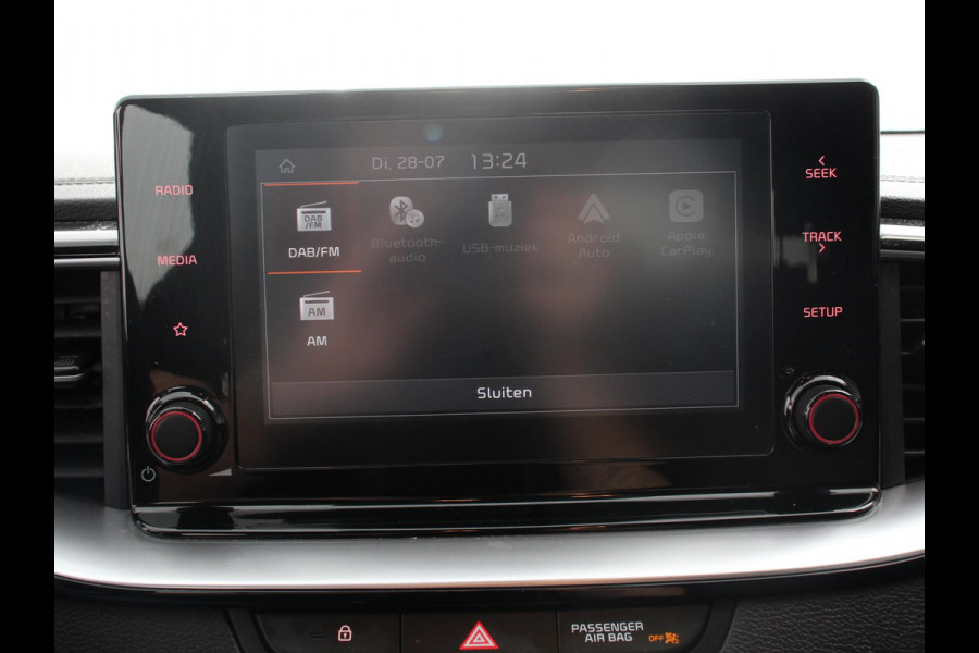 Kia Ceed Sportswagon 1.6 GDI PHEV DynamicLine Automaat Climate control Keyless Cruise control LED Parkeersensoren achter Camera Stuur verwarming Stoel verwarming Apple Carplay/ Andriod Auto