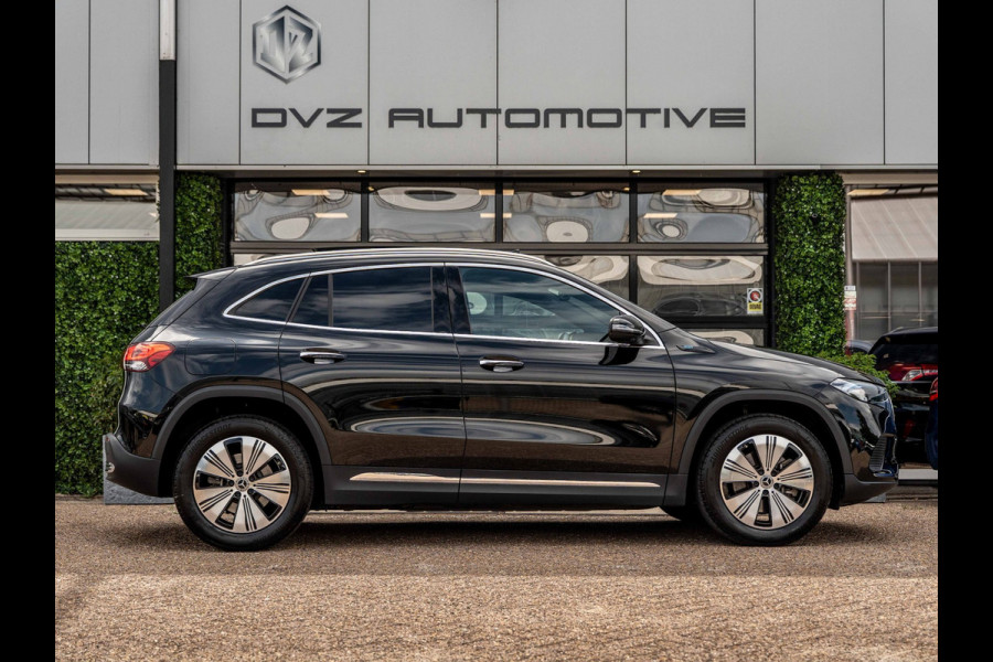 Mercedes-Benz EQA 250+ Luxury Line 71 kWh | SOH 97,7% | DC-Laden | WLTP 540KM | Pano | Surround View | Sfeer