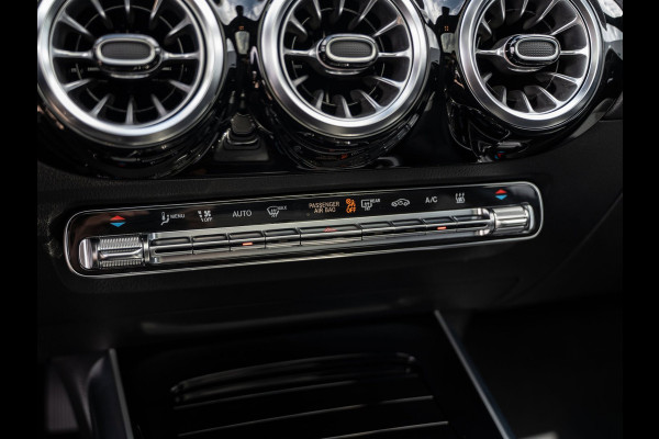 Mercedes-Benz EQA 250+ Luxury Line 71 kWh | SOH 97,7% | DC-Laden | WLTP 540KM | Pano | Surround View | Sfeer