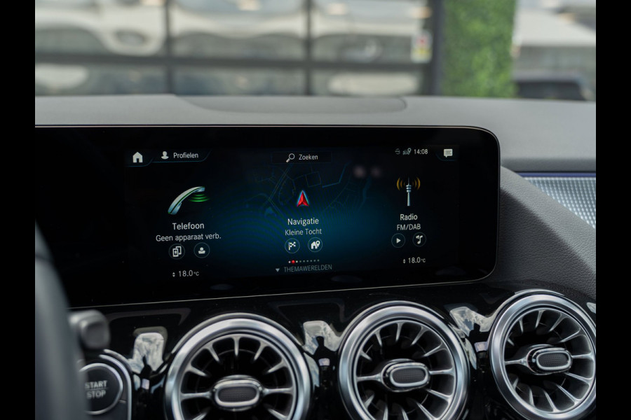 Mercedes-Benz EQA 250+ Luxury Line 71 kWh | SOH 97,7% | DC-Laden | WLTP 540KM | Pano | Surround View | Sfeer