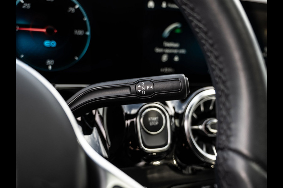 Mercedes-Benz EQA 250+ Luxury Line 71 kWh | SOH 97,7% | DC-Laden | WLTP 540KM | Pano | Surround View | Sfeer