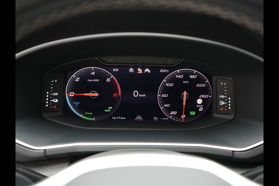 Seat Tarraco 1.4 TSI e-Hybrid Xcellence PHEV 245pk Dealer O.H. | Trekhaak Af Fabriek | Adaptive Cruise | Camera | Keyless | Sportstoelen Verwarmd | Apple Carplay | Virtual | Navigatie | DAB | 19"L.M | Plug In Hybrid |