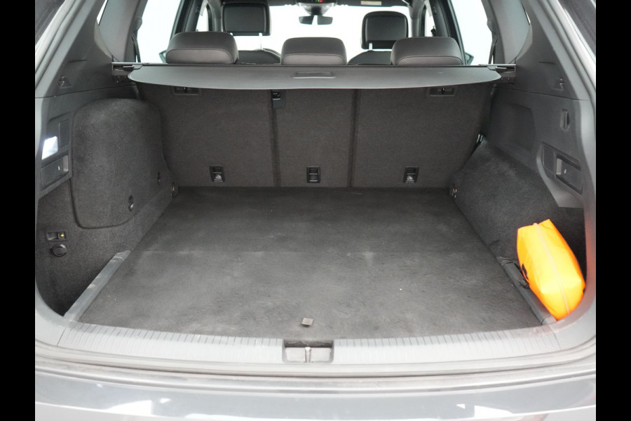 Seat Tarraco 1.4 TSI e-Hybrid Xcellence PHEV 245pk Dealer O.H. | Trekhaak Af Fabriek | Adaptive Cruise | Camera | Keyless | Sportstoelen Verwarmd | Apple Carplay | Virtual | Navigatie | DAB | 19"L.M | Plug In Hybrid |