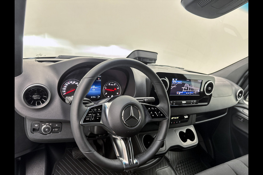 Mercedes-Benz Sprinter 317 CDI L2H2 Select Geveerde stoel Navigatie Parkeerpakket Stoelverwarming Betimmering Trekhaak 24 maanden Mercedes Certified garantie