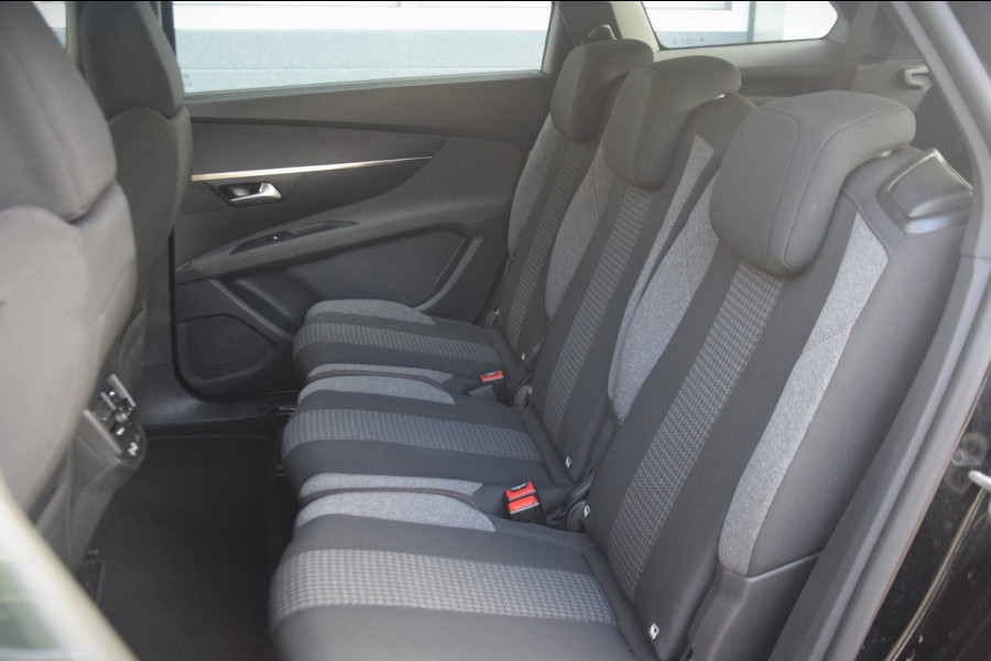 Peugeot 5008 1.2 PureTech Active Pack 7 persoons