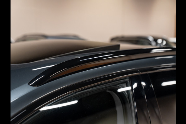 Audi e-tron E-tron 50 Quattro Launch edition plus 71 kWh, Pano, Apple Carplay, 22" Velgen, Black Optik, ACC, Memory, PDC, Leder