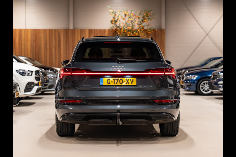 Audi e-tron E-tron 50 Quattro Launch edition plus 71 kWh, Pano, Apple Carplay, 22" Velgen, Black Optik, ACC, Memory, PDC, Leder