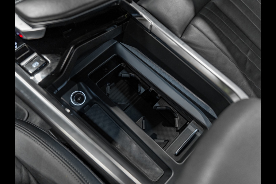 Audi e-tron E-tron 50 Quattro Launch edition plus 71 kWh, Pano, Apple Carplay, 22" Velgen, Black Optik, ACC, Memory, PDC, Leder