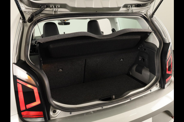 Volkswagen up! 1.0 Move Up! 65 pk | Navigatie via App | Airco | Elektr. spiegels | Stoelverwarming |