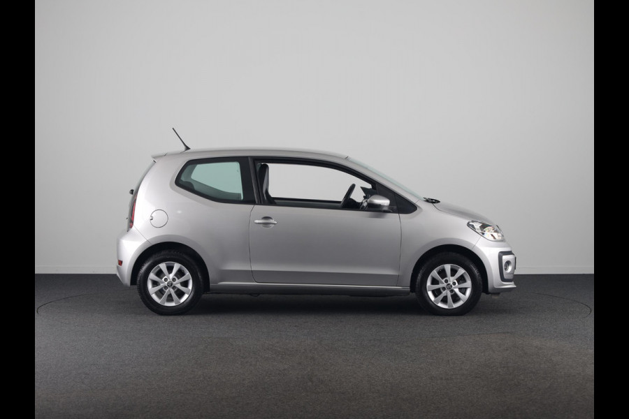 Volkswagen up! 1.0 Move Up! 65 pk | Navigatie via App | Airco | Elektr. spiegels | Stoelverwarming |